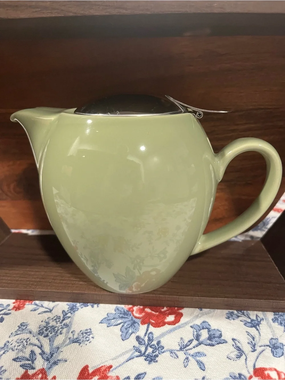 Beautiful- Ceramic Tea Pot with Stainless Steel Infuser in Sage Green Zero Japan